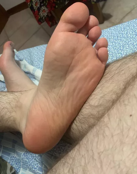 You don’t know how hoot it feels licking them (20) by dan_thebottm