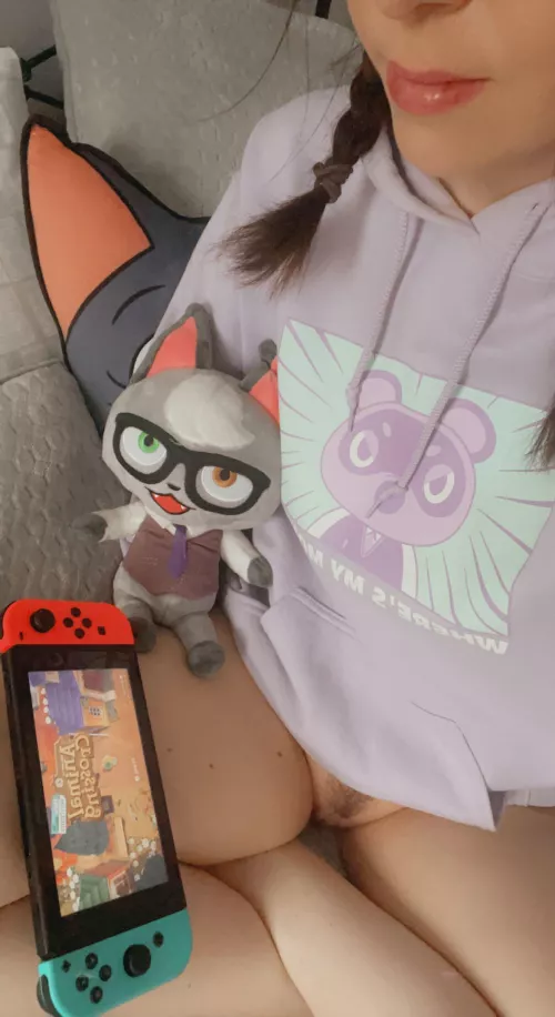 You eat my pussy while I villager hunt [F] by Elizaaa_c