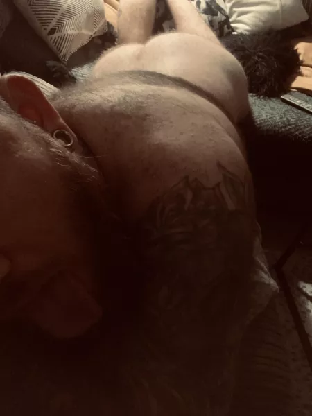 You find me like this 👀👀 by MasterGFREESUB