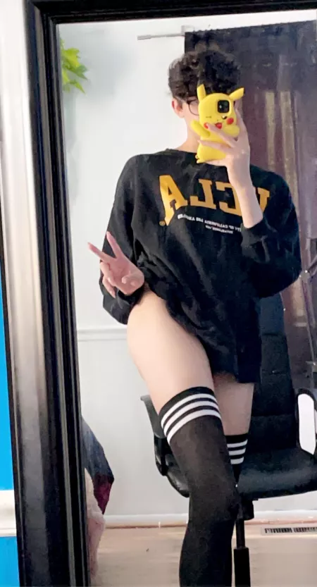 You get back scratches I get railed? by kencastellanos