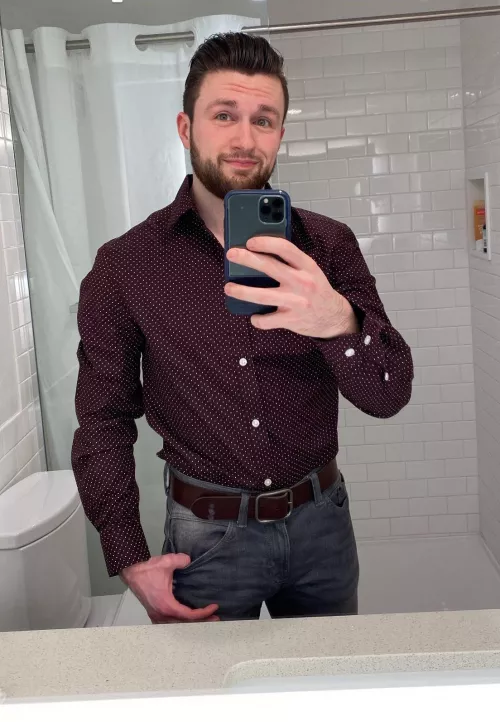 🎼You gotta help me out, it's all a blur last night🎶 by JackedPuppy