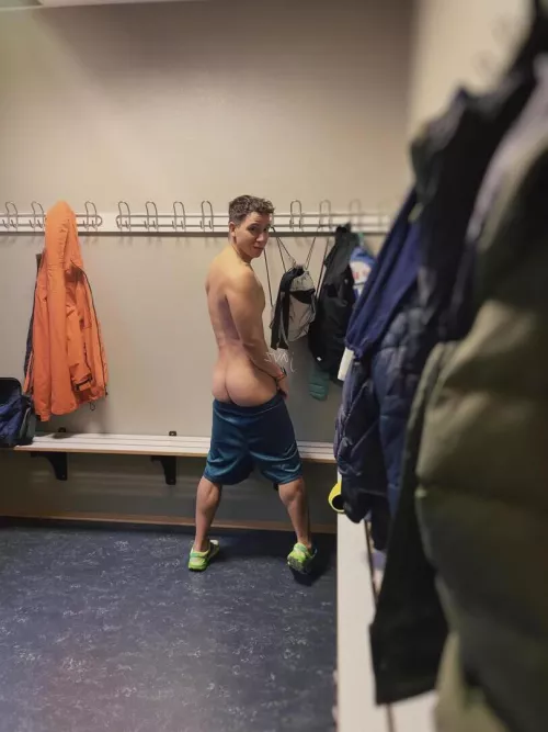 You guys asked me to post more in tje locker room... Here's to get caught once!!! 😈 by Apprehensive_Test489