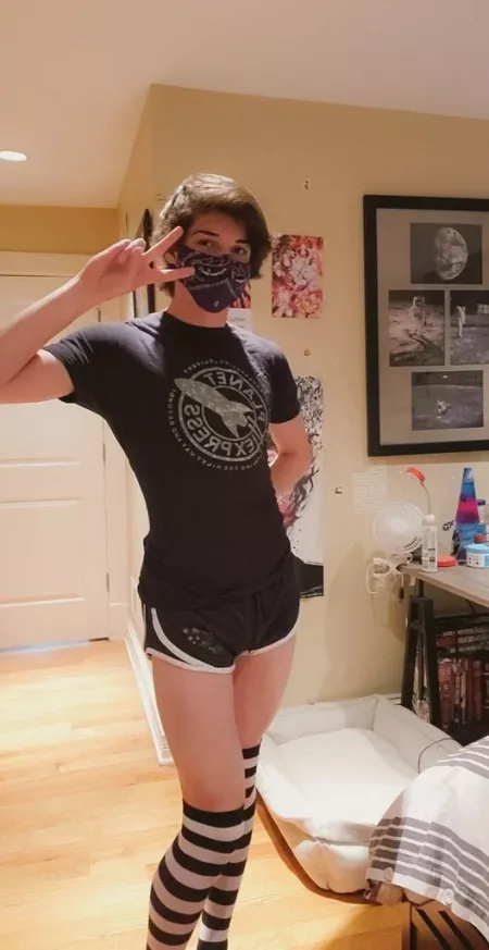 You guys think I could pass as a girl? UwU by Trap_Star_LilLeaf