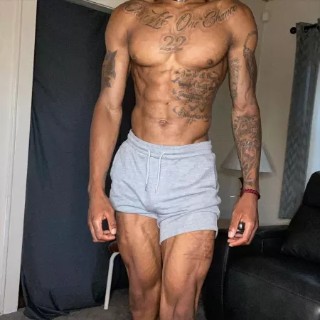 You guys were so nice I had to post here twice ✨🖤 by Gusha-no-o