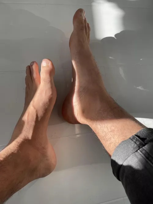 You have 10 seconds to impress me. by SirStrain