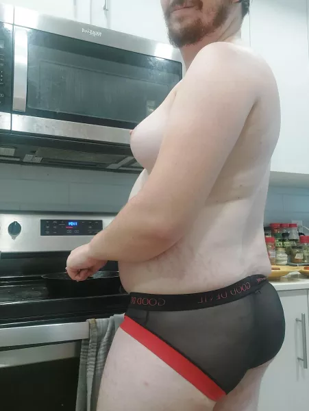 You hungry? 😋🍑 by goddess_oran