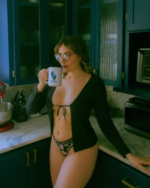 You know, this is - excuse me - a damn fine cup of coffee by queenmombi