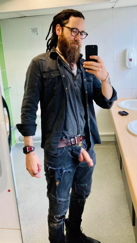 You know what to do by Ok-Cucumber-1985