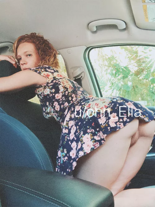 You know you wanna get behind that by ohh_Ella