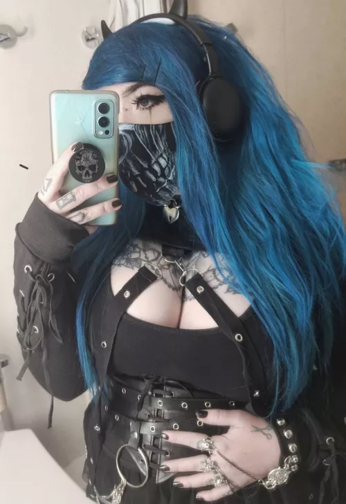 You like? by rottenlegend