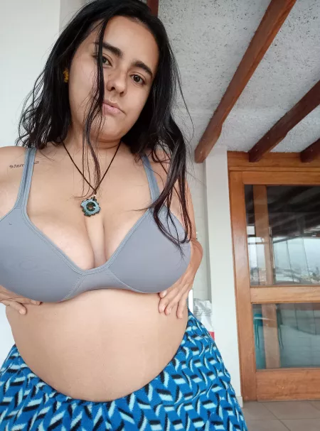 You like big girls 😜😜😜 by Foxmarix