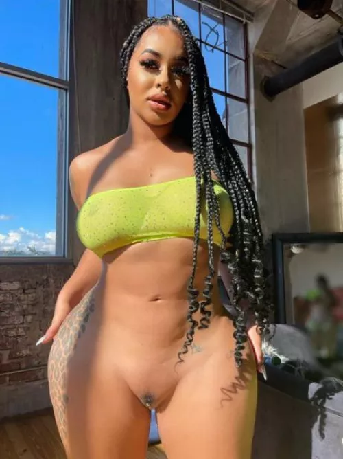 You like em thickum by slimexoticax