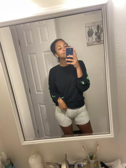 You like girls in boxers? by briannalaf