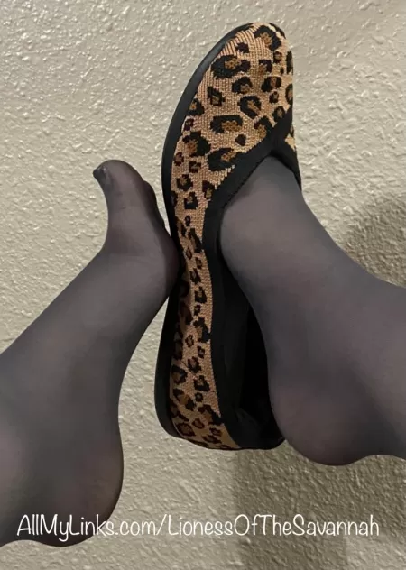 You like my Nylon socks, don’t you? by Savannahs_Feet