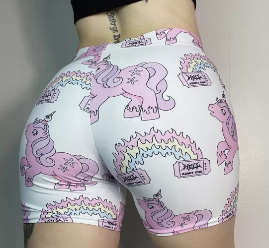 you like my short shorts? by Ok-Zookeepergame102