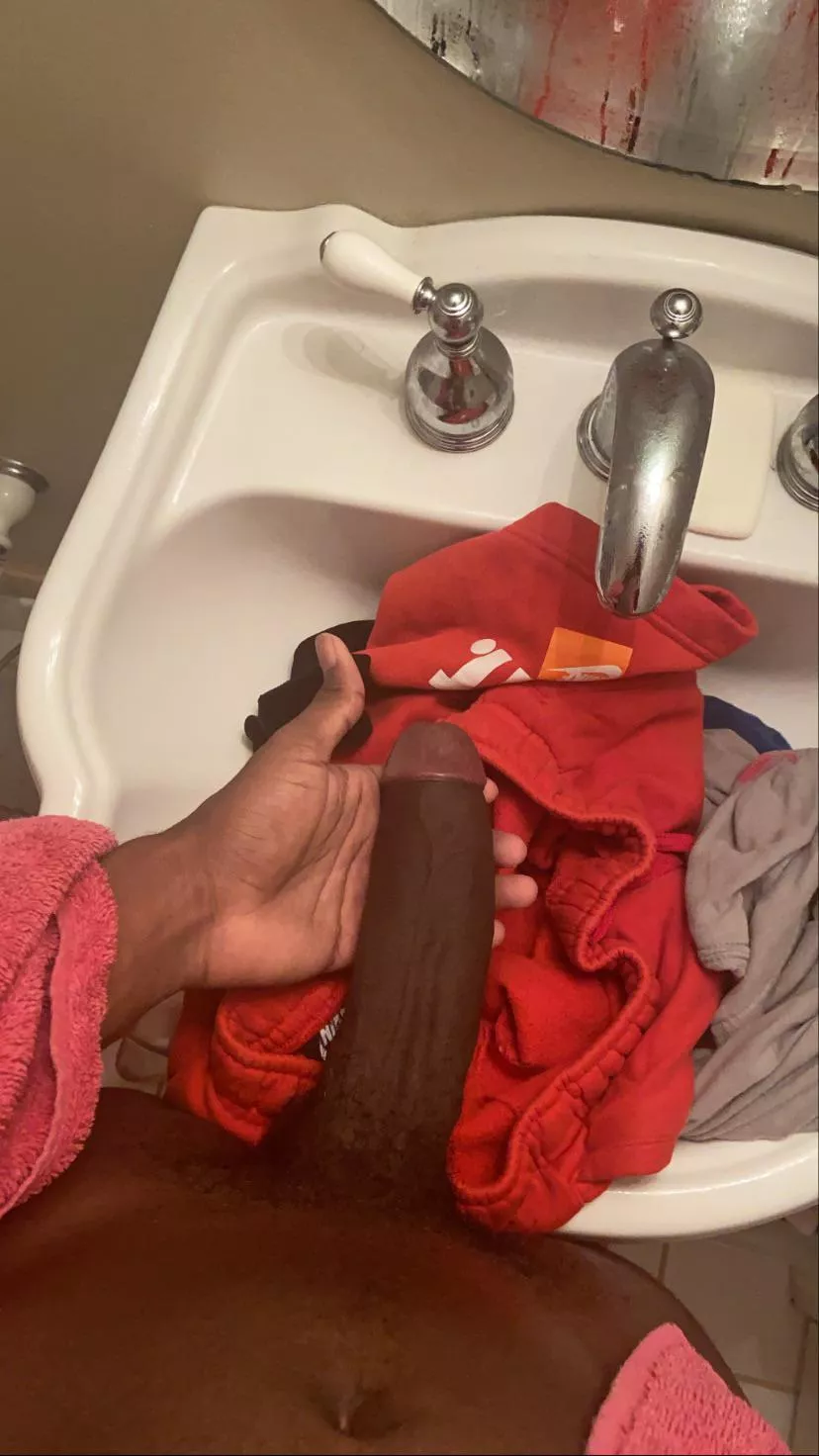 you like my thick veiny bbc? text me and i’ll send you personal ones everyday ❤️ posted by These_Finish_6109