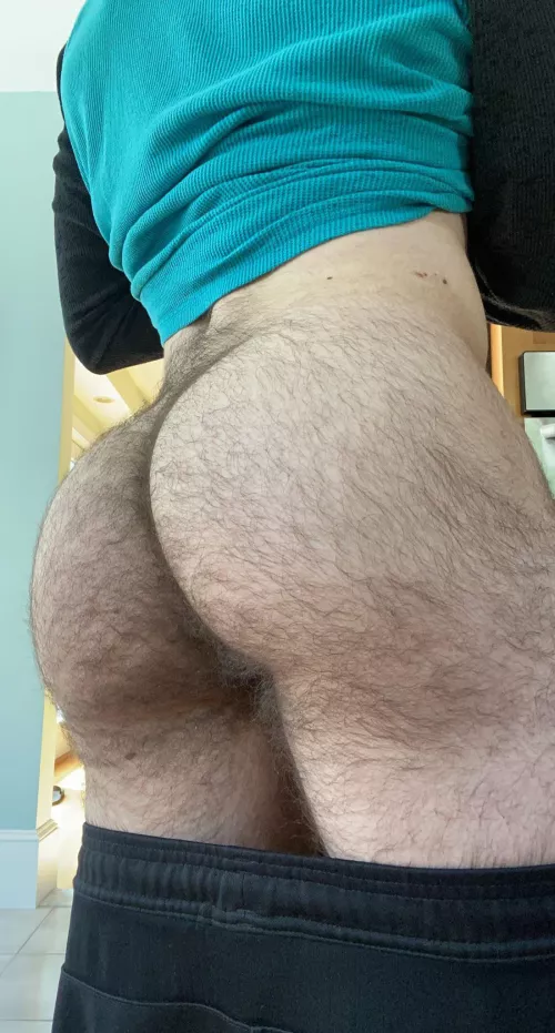 You like what you see? 😏 by CherryDelicious777