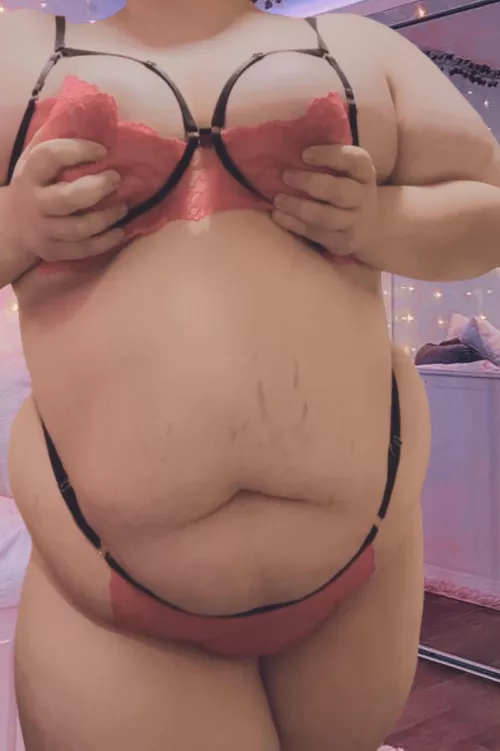 You look like you need some company😈💦 by evielewds