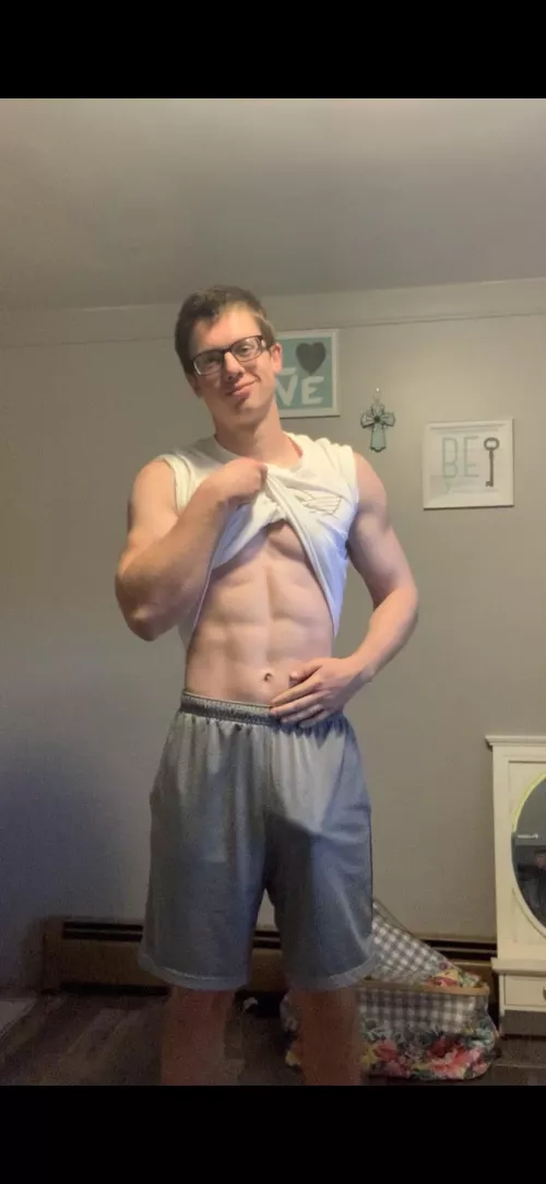 You mind helping me take off these clothes? by CaptainFlex123