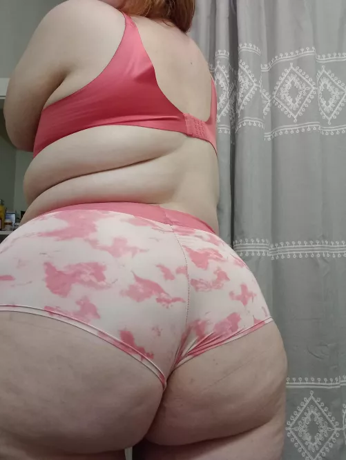 You pulling out 👀 by florallydelilah