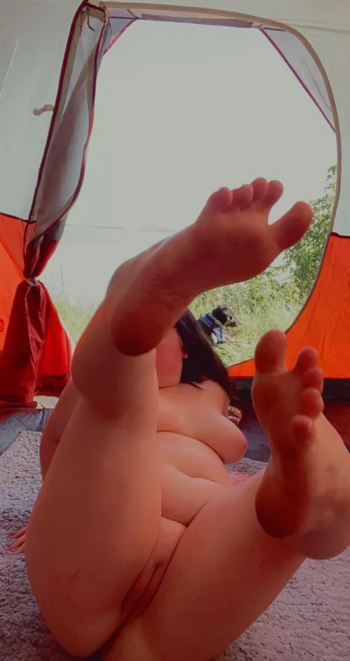 You should seriously message me 👣 I have lots of content by princess_sugarp43