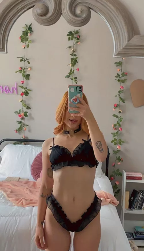 you should spend your night looking at my nudes 😘 by probablyreading23