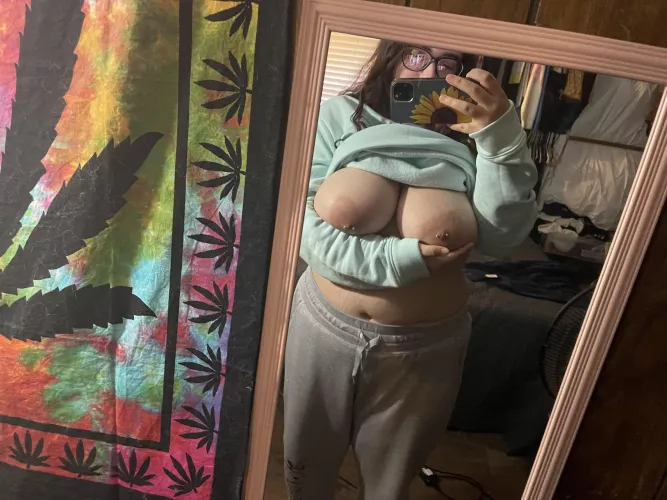 You up? by Vann4h20_