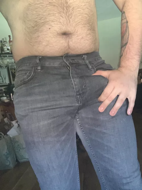 You walk by me and I’m like this. What do you do? by Jetscream2161