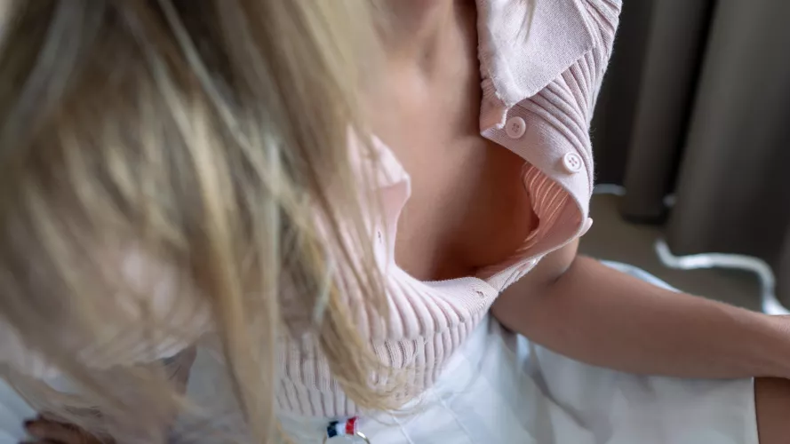 You want to take a peek? 👀 by Christinalustxxx