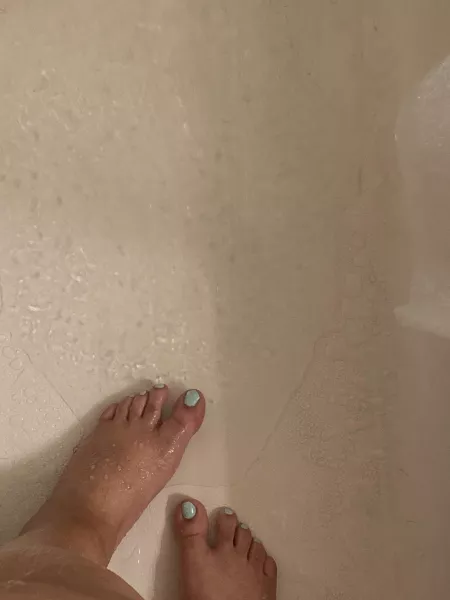 You wish you could lick them clean 🧼💋 [24F] by Br0wn_Babe