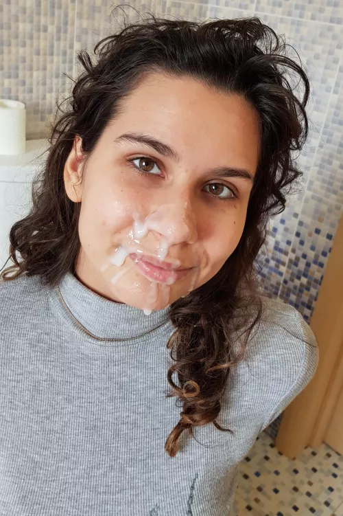 Young wife, nice smile [image] by diamgimodels