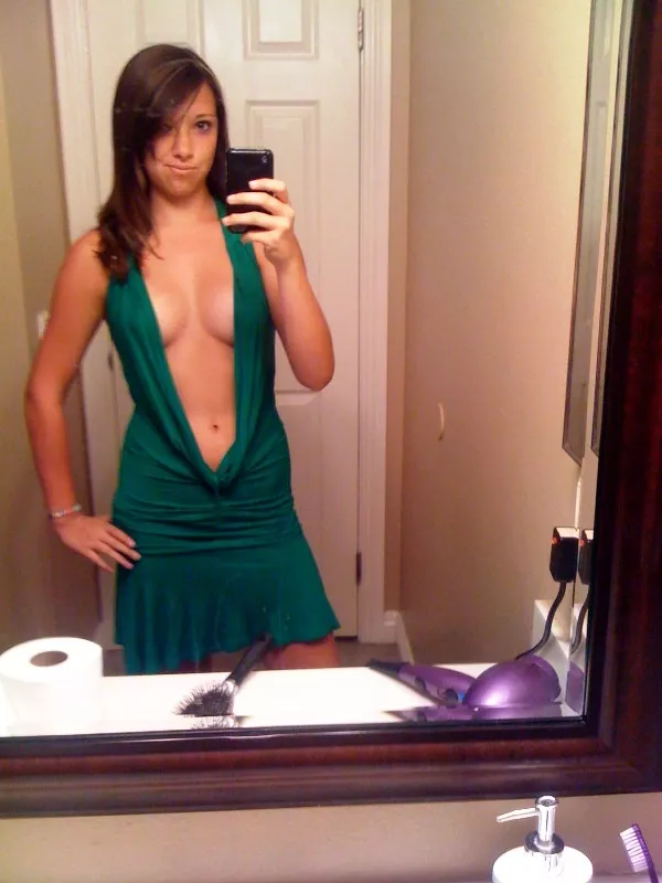 Younger selfie posted by m00nh34dNSFW