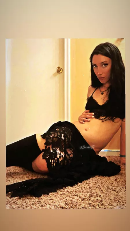 Your escort reveals she’s freshly pregnant so it’s safe to cum inside by 13ScarlettH