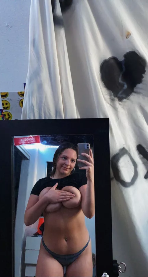 your face belongs here 🥺 by ofangel