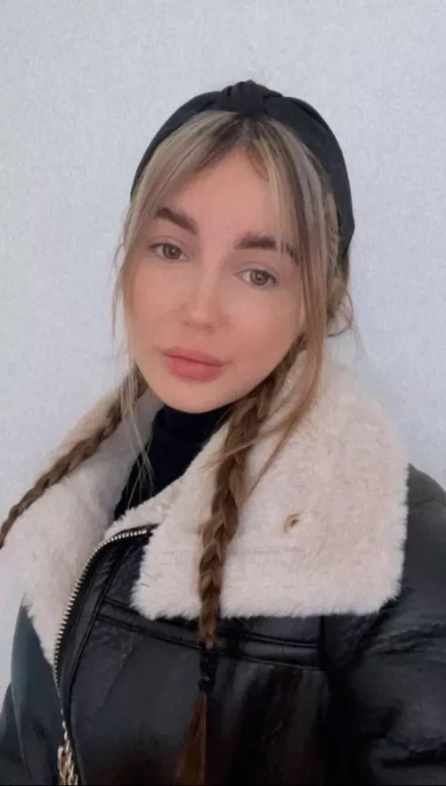 Your favorite Moscow girl! by njhupolkk