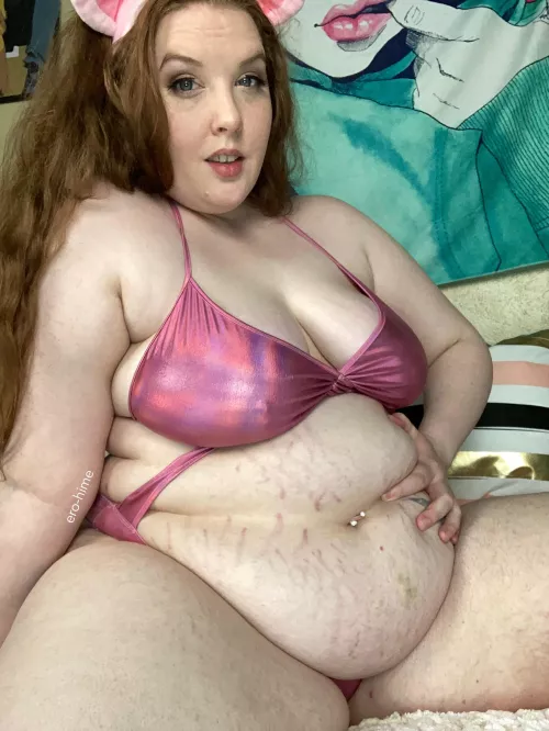 Your favorite piglet 🐷💕 by ero-hime