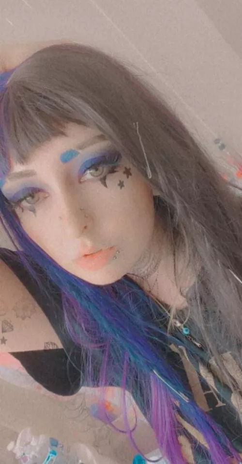 Your hot metal girlfriend is here 😍 by xdream_scapex