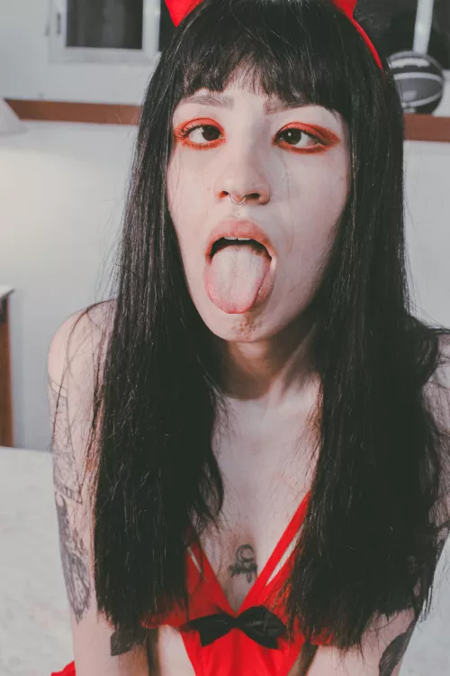 Your little devil girl is ready by asukavioletof