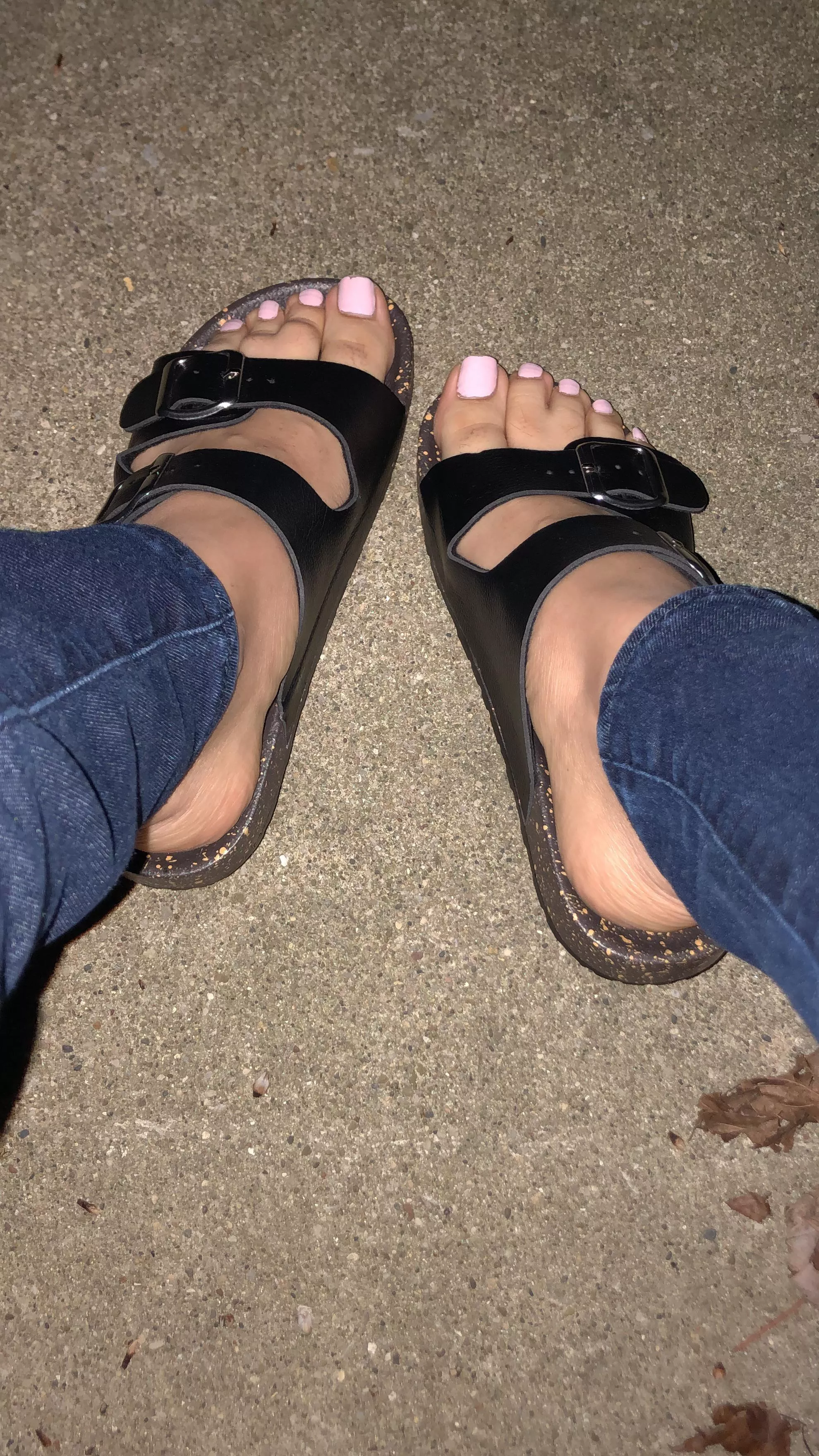 Your new favorite small feet 😊 posted by eltruerey