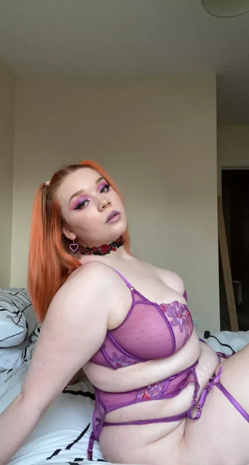 Your red obsession by Wildlylauren