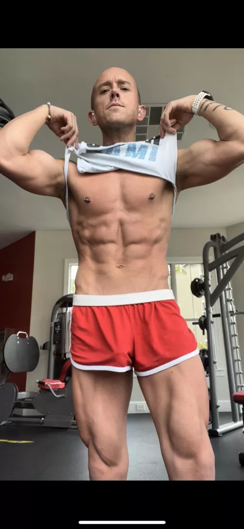 Your thoughts on no underwear in public by chaos-in-disguise