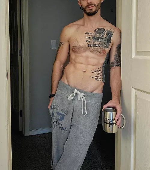 Your view from bed every morning 😚 have a nice Friday by cowboy171