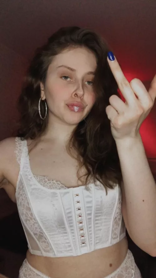 You're a loser! I want to spit in your face! by imacutecreature_