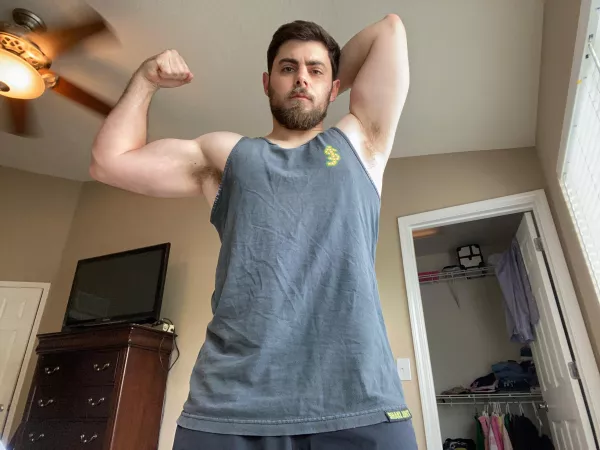 You’re always right there waiting for me after a long workout 💪🏻👃🏻 by King_Mattx