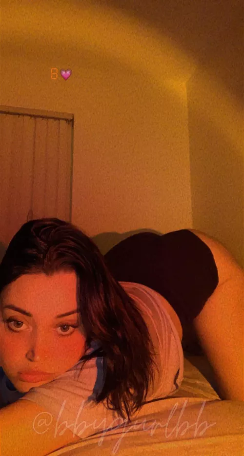 You’re so weak for this ass you’re sniffing your screen wishing it was sitting on your face. by dommebbygurlbb