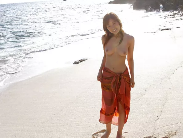 Yui Aida by paredocks