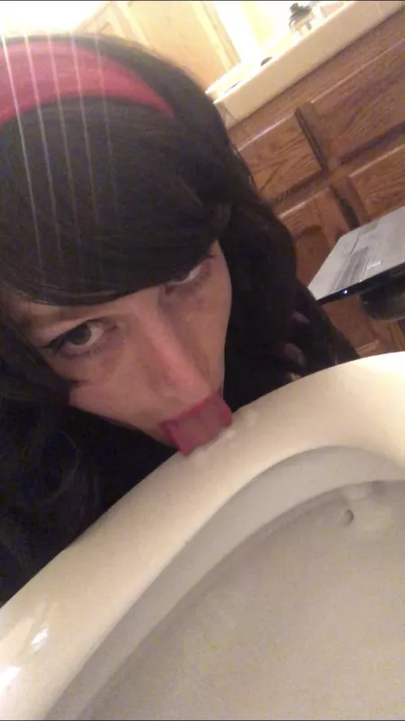 Yummy (: by 1cutebuttslut