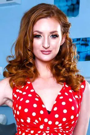 Zara DuRose posted by 0rangeeAppeal