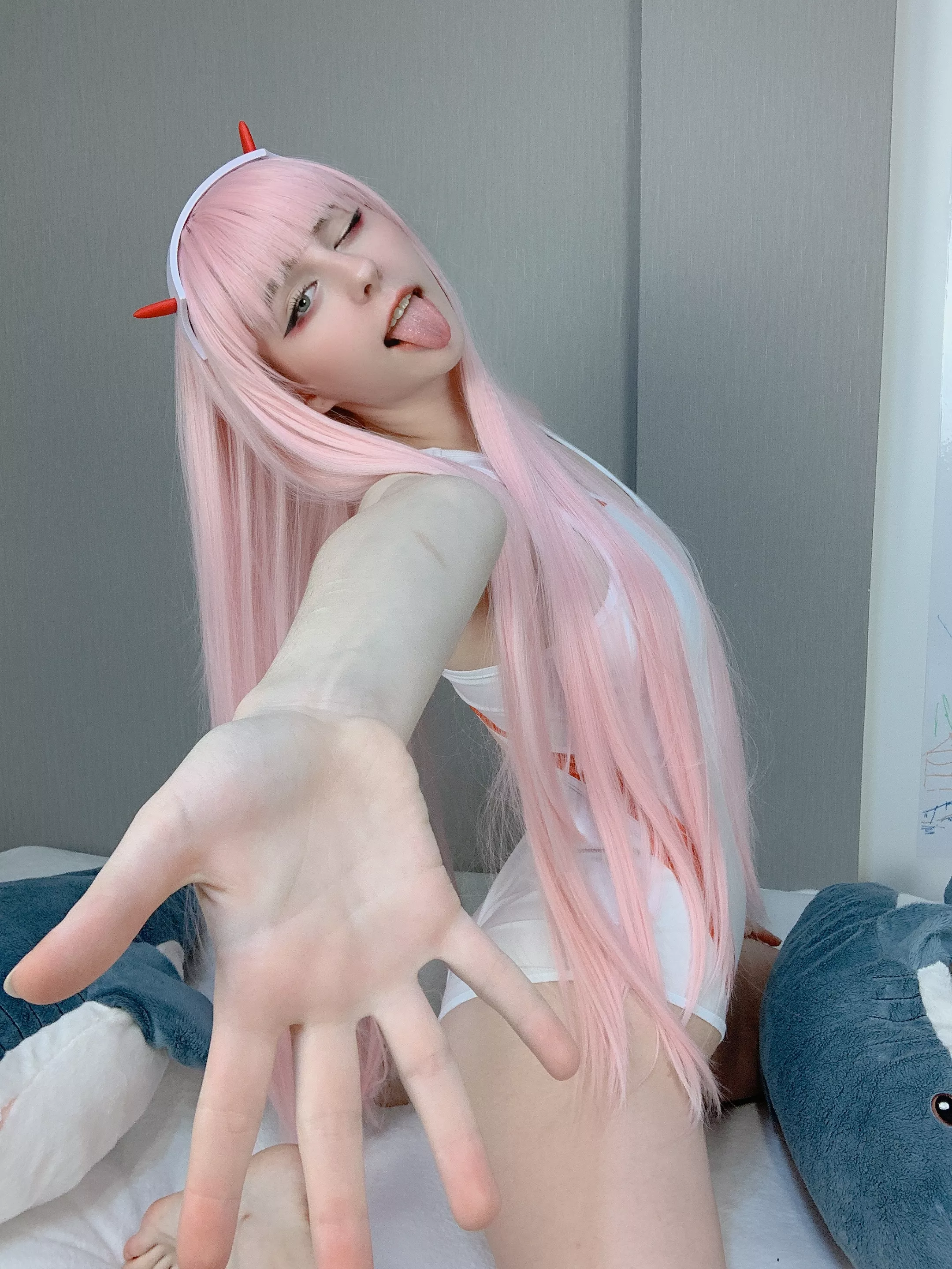 Zero Two (by Tulpina) [Darling in the Franxx] [OC] posted by Tulpina