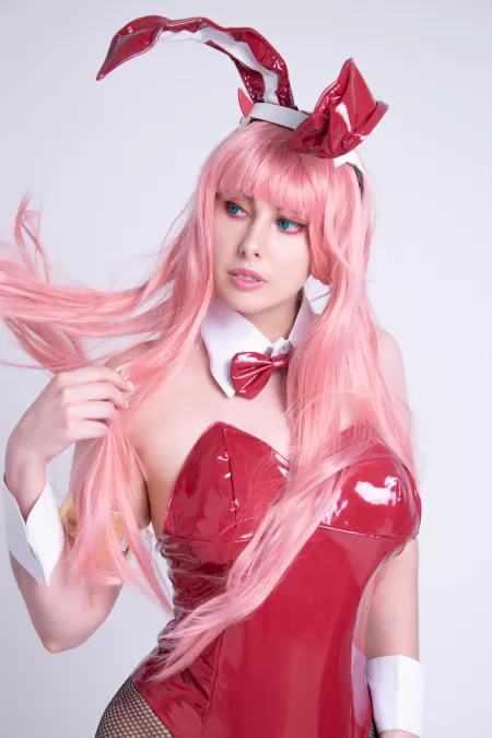 Zero two darling in the franxx cosplay by u/Riku Nedzumi by RikuNedzumi